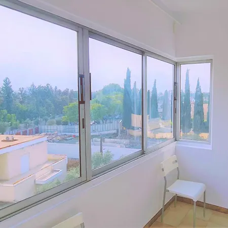 Virtuoso * Nicosia