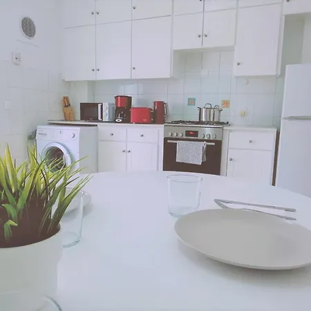 Apartment Virtuoso *